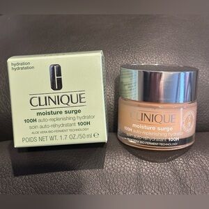 NWT Clinique moisture surge